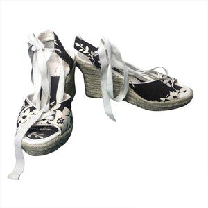 SIZE 6.5 Montego Bay Wedge  Wrap sandals